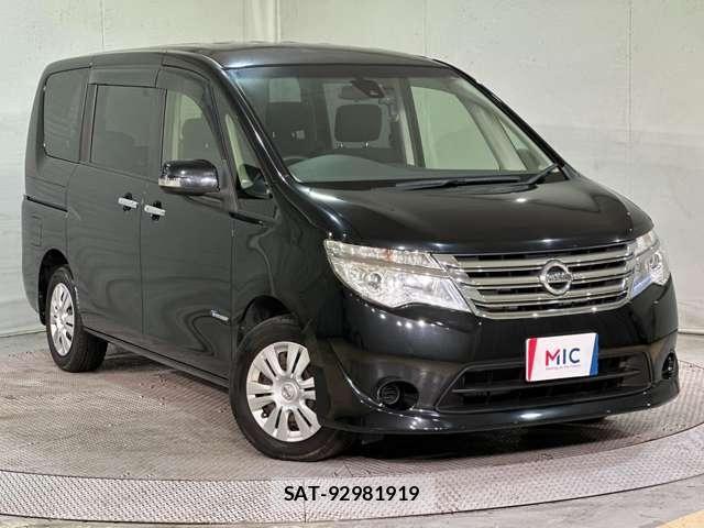 Nissan SERENA 2015-09 6817221-1