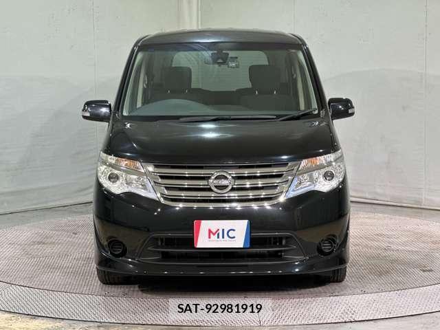 Nissan SERENA 2015-09 6817221-2