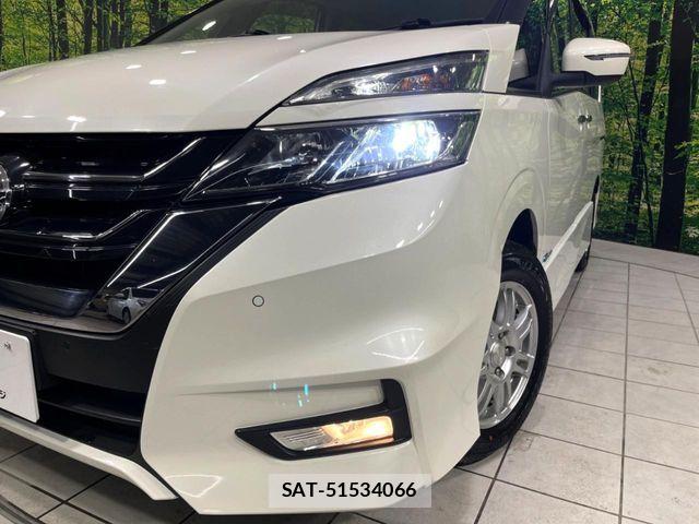 Nissan SERENA 2017-01 6817214-13