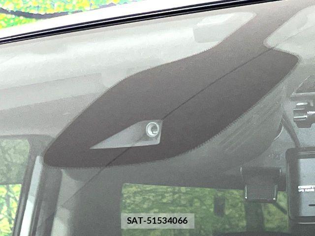 Nissan SERENA 2017-01 6817214-7