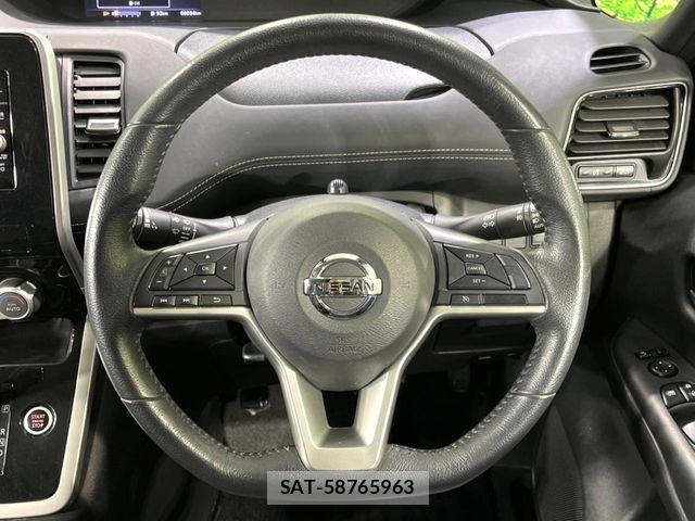 Nissan SERENA 2018-05 6912583-8