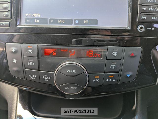 Nissan SERENA 2014-07 6998189-11