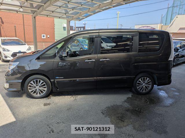 Nissan SERENA 2014-07 6998189-21