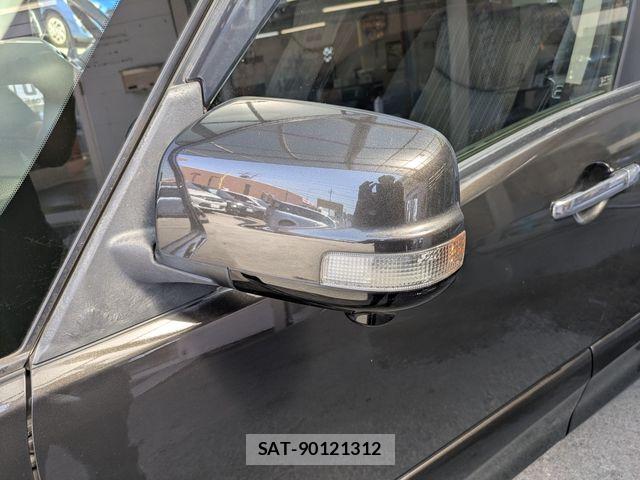 Nissan SERENA 2014-07 6998189-23