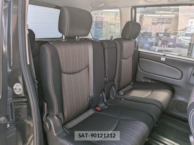 Nissan SERENA 2014-07 6998189-28