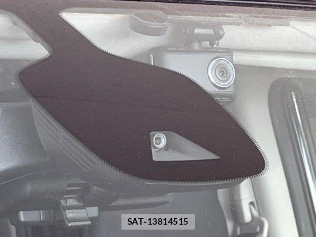Nissan SERENA 2017-05 6998209-6
