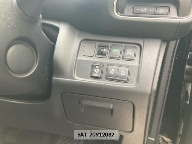 Nissan SERENA 2018-02 6998188-14