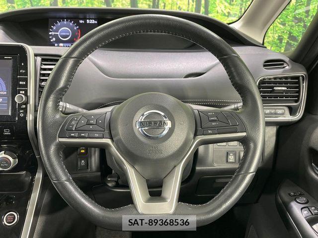 Nissan SERENA 2016-10 7021573-12