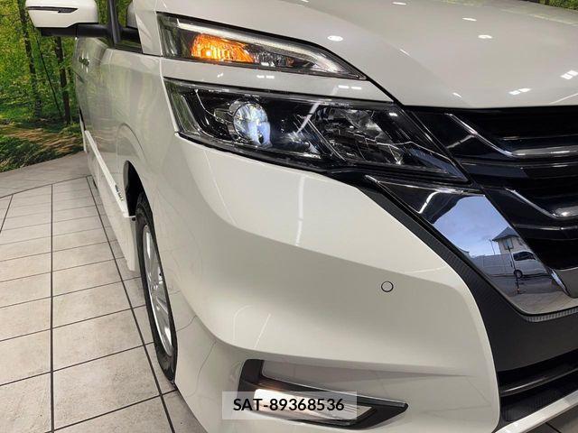 Nissan SERENA 2016-10 7021573-13