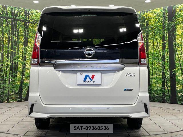 Nissan SERENA 2016-10 7021573-16