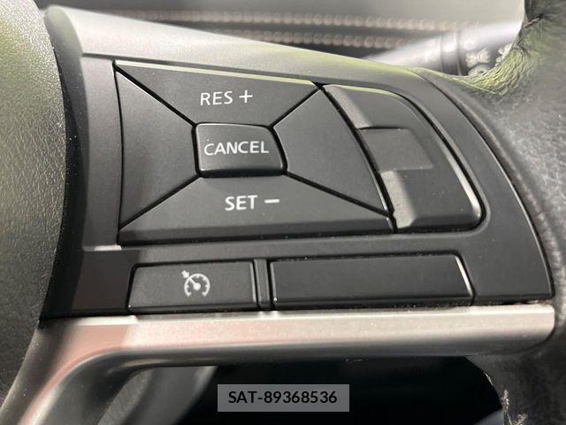 Nissan SERENA 2016-10 7021573-7