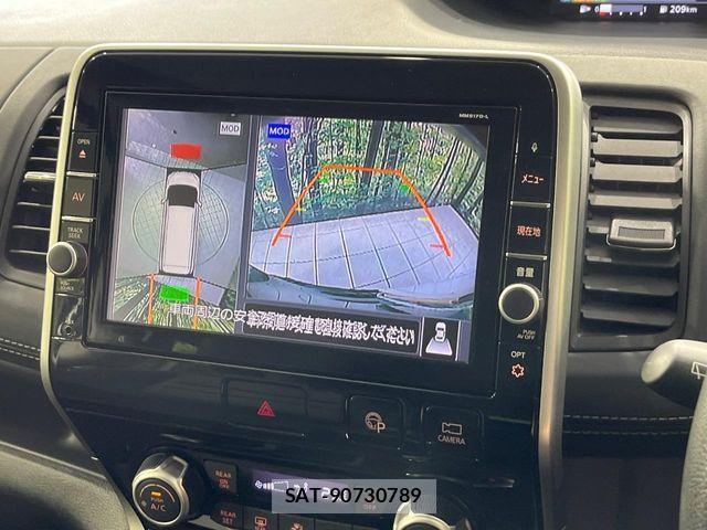 Nissan SERENA 2017-12 7021568-4