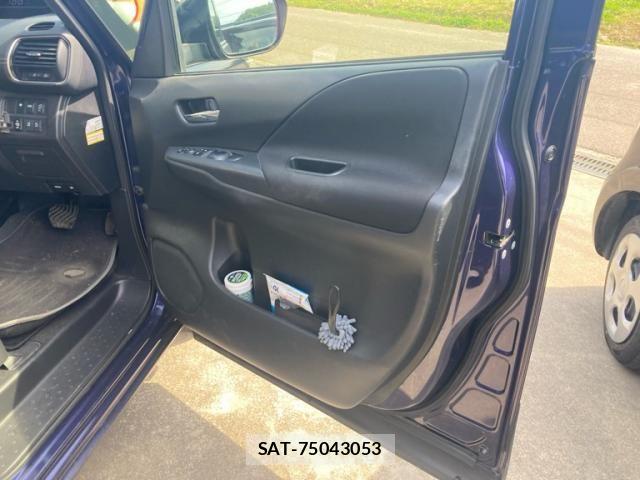 Nissan SERENA 2017-05 7021571-6