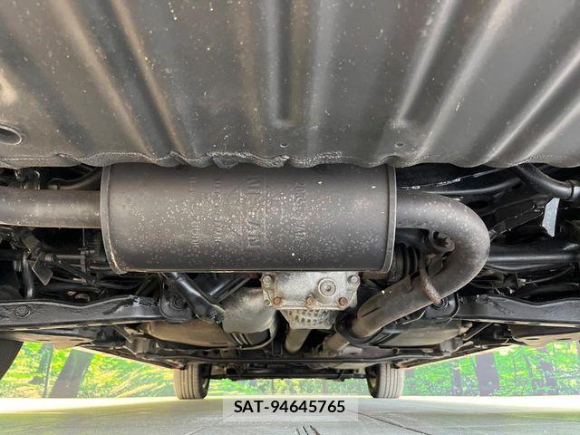 Nissan SERENA 2018-09 7060687-18