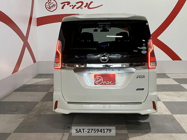 Nissan SERENA 2017-03 7060685-25