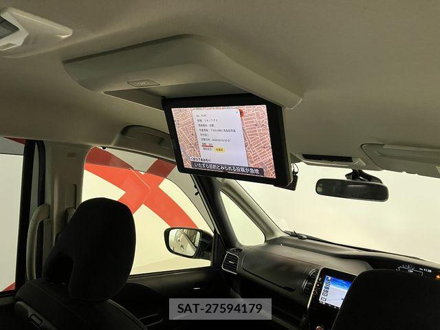 Nissan SERENA 2017-03 7060685-26