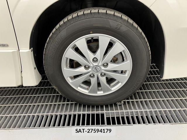 Nissan SERENA 2017-03 7060685-4