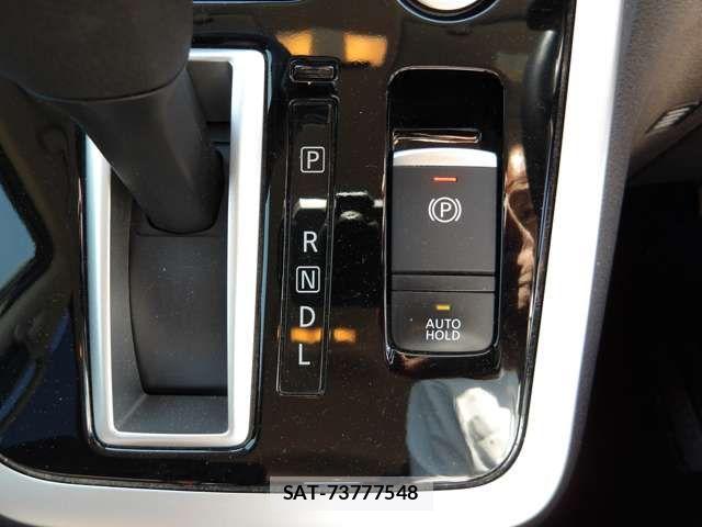 Nissan SERENA 2016-09 7060688-13