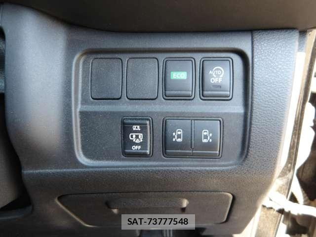 Nissan SERENA 2016-09 7060688-20