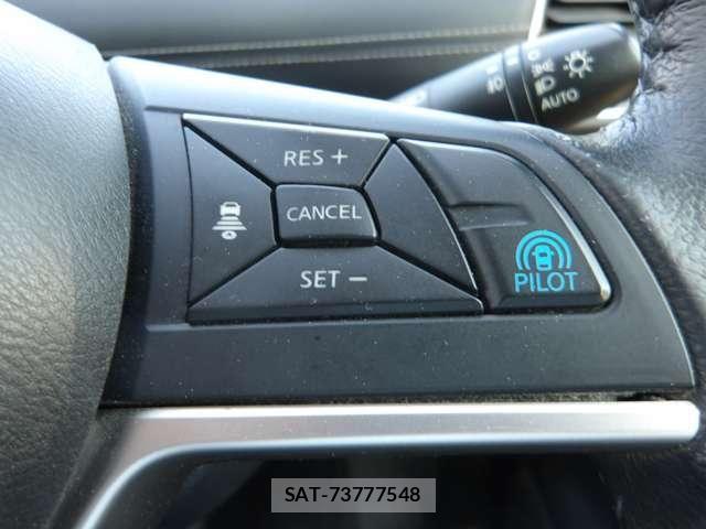 Nissan SERENA 2016-09 7060688-22