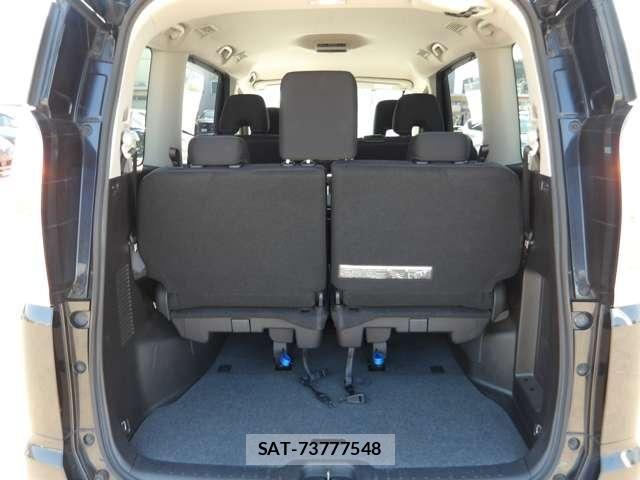 Nissan SERENA 2016-09 7060688-27