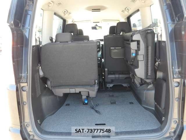 Nissan SERENA 2016-09 7060688-28