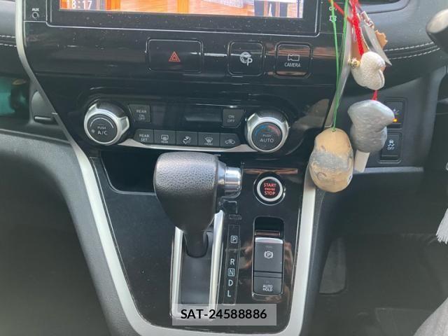 Nissan SERENA 2018-06 7224930-19