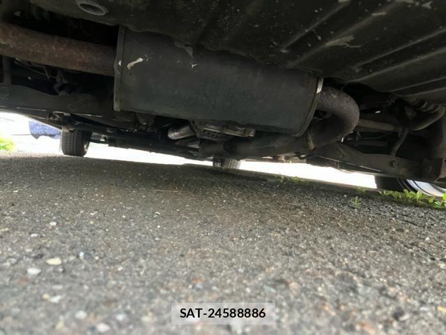 Nissan SERENA 2018-06 7224930-24