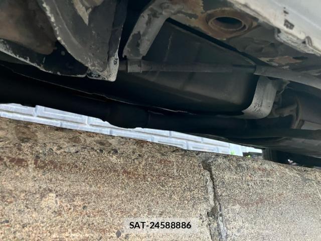 Nissan SERENA 2018-06 7224930-25