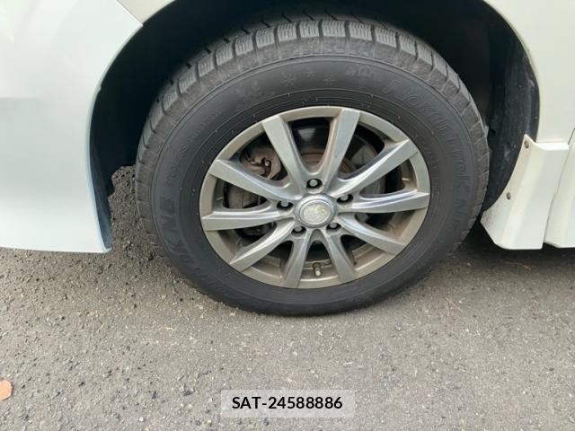 Nissan SERENA 2018-06 7224930-6