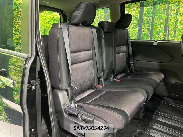 Nissan SERENA 2018-02 7224922-9