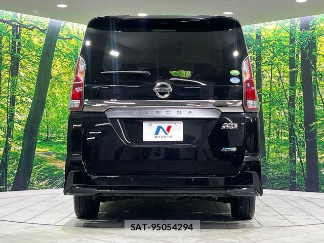 Nissan SERENA 2018-02 7224922-16