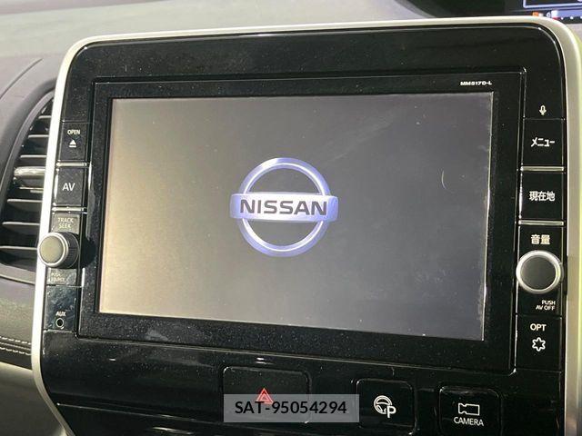 Nissan SERENA 2018-02 7224922-3