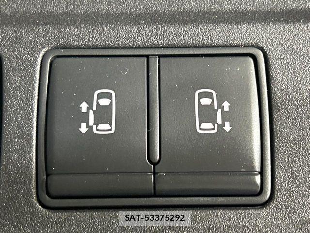Nissan SERENA 2018-01 7224921-5
