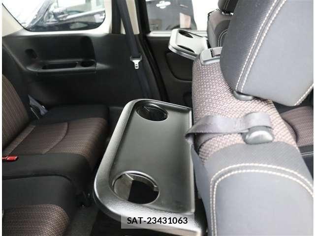 Nissan SERENA 2015-07 7224915-27