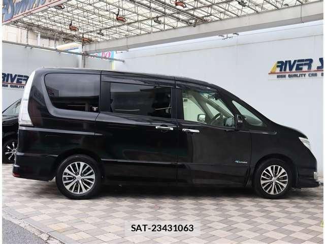 Nissan SERENA 2015-07 7224915-4