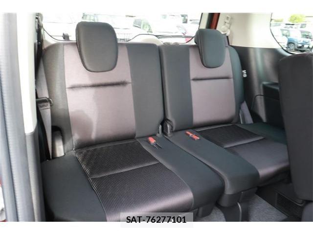 Nissan SERENA 2017-07 7224920-13