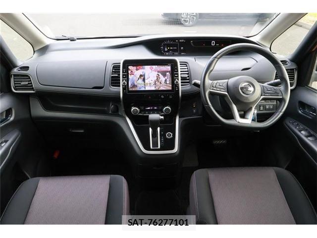 Nissan SERENA 2017-07 7224920-1