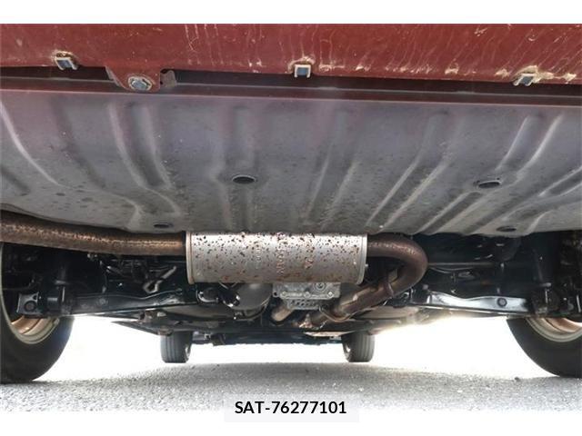 Nissan SERENA 2017-07 7224920-22