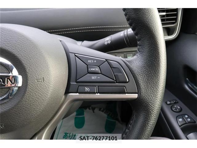 Nissan SERENA 2017-07 7224920-6