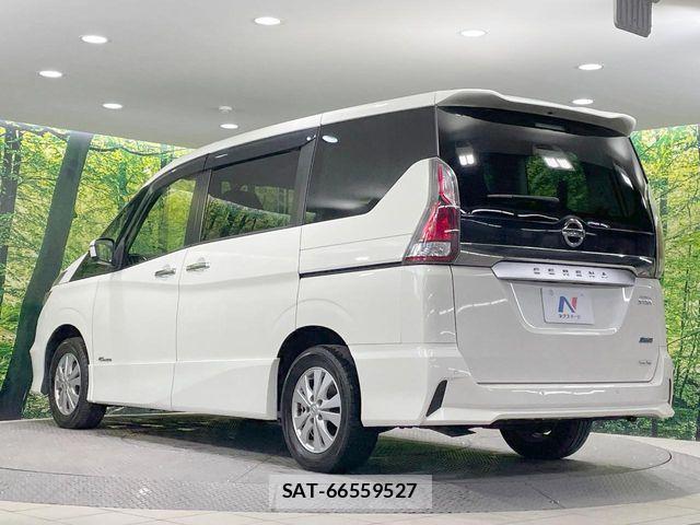 Nissan SERENA 2017-01 7224917-18
