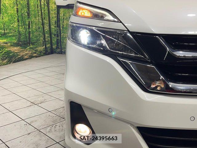 Nissan SERENA 2017-08 7224919-12