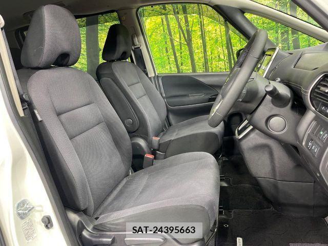 Nissan SERENA 2017-08 7224919-7