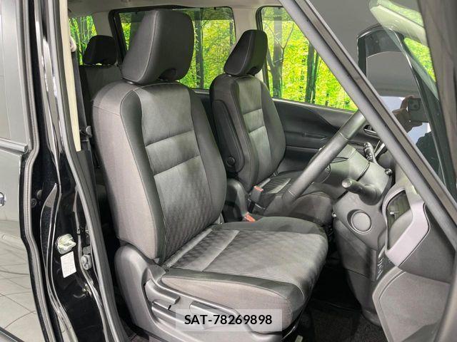 Nissan SERENA 2021-10 7224927-6