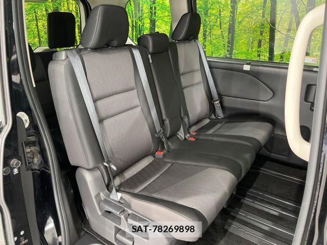 Nissan SERENA 2021-10 7224927-8
