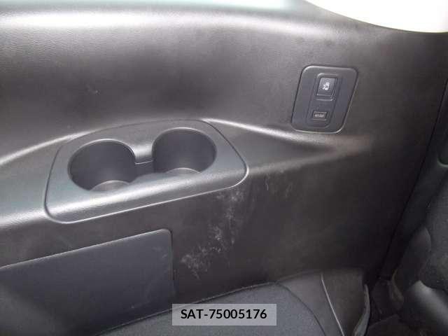 Nissan SERENA 2020-02 7224929-21