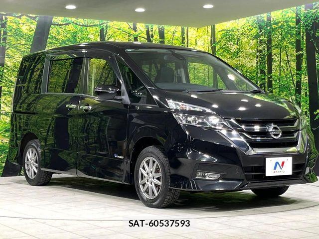 Nissan SERENA 2016-10 7224918-17