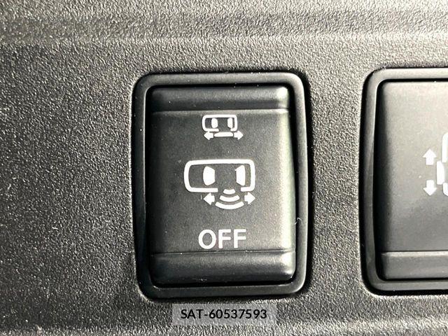 Nissan SERENA 2016-10 7224918-5