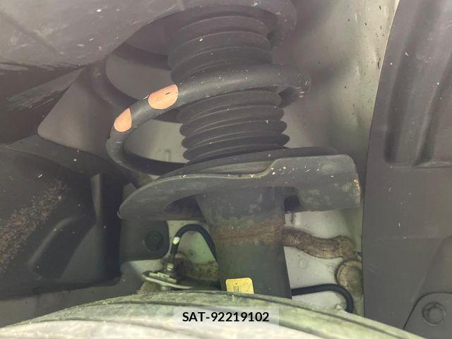 Nissan SERENA 2019-01 7252279-19