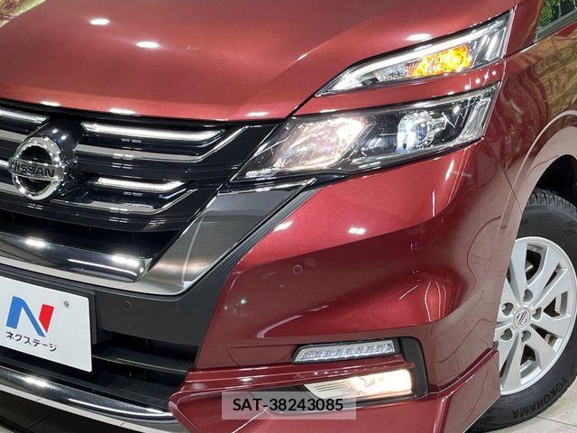 Nissan SERENA 2017-05 7272922-12